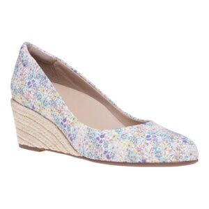 NWT - ABEO Quinn - Size 10